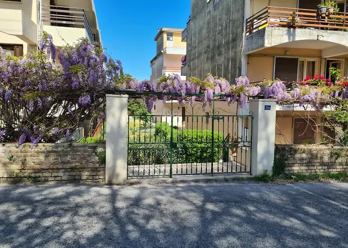 Mon Repo Palace * Corfu (city)